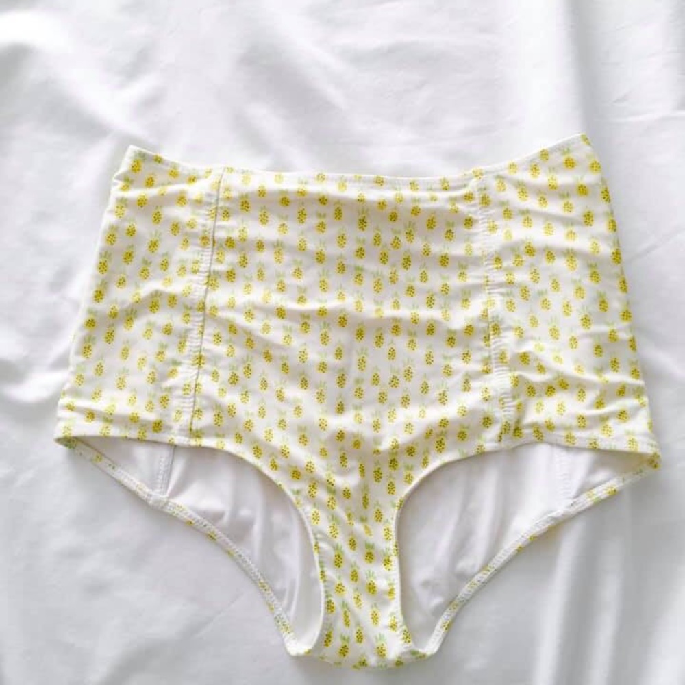 GUC size small pineapple KJ bottoms